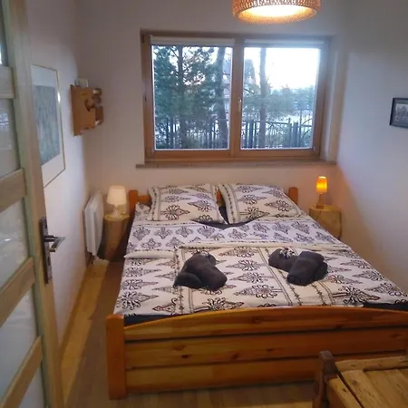 Cyrhla Apartment *